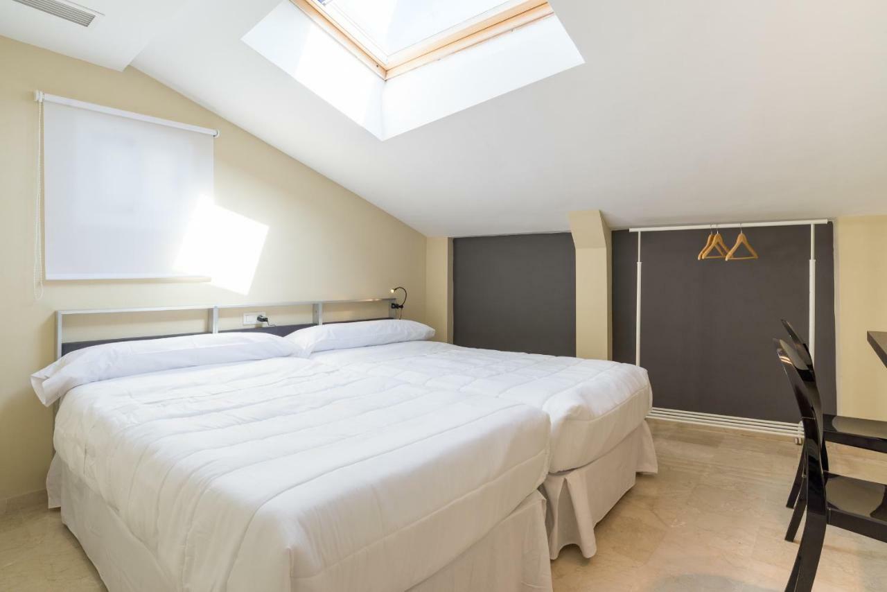 Gr3-Renovated Apt Next To Old Town With Cozy Terrace Διαμέρισμα Μάλαγα Εξωτερικό φωτογραφία